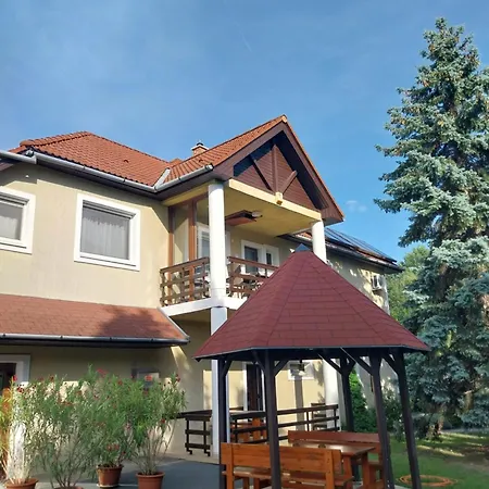 Bed & Breakfast Vendeghaz - Siófok