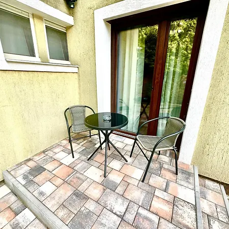 Bed & Breakfast Vendeghaz - 2*