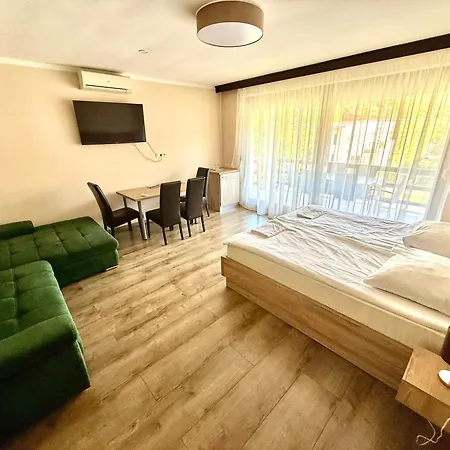 See Vendeghaz - Siofok Bed & Breakfast 2*